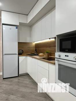 1-к квартира, посуточно, 38м2, 7/18 этаж