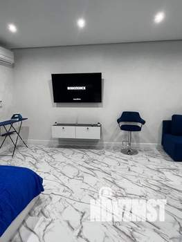 Студия квартира, посуточно, 35м2, 16/17 этаж
