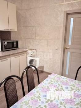 1-к квартира, на длительный срок, 40м2, 1/9 этаж