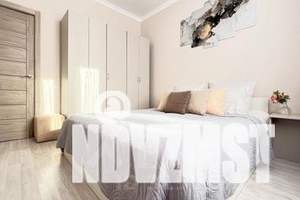 2-к квартира, посуточно, 58м2, 13/20 этаж