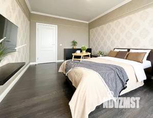 1-к квартира, посуточно, 45м2, 10/25 этаж