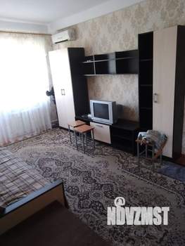 3-к квартира, на длительный срок, 49м2, 5/5 этаж