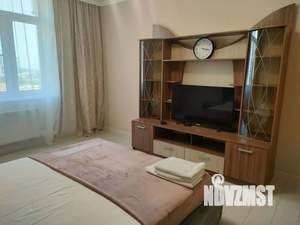 1-к квартира, посуточно, 43м2, 9/20 этаж