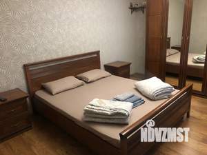 2-к квартира, посуточно, 70м2, 4/10 этаж