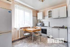 1-к квартира, посуточно, 40м2, 6/9 этаж