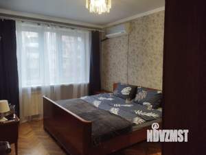 3-к квартира, посуточно, 60м2, 1/1 этаж