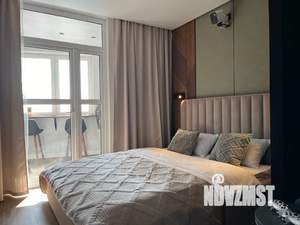 Студия квартира, посуточно, 34м2, 17/25 этаж