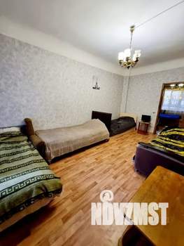 2-к квартира, посуточно, 56м2, 1/6 этаж