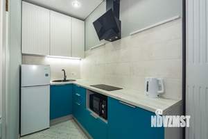 1-к квартира, посуточно, 37м2, 7/25 этаж