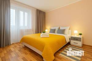 1-к квартира, посуточно, 39м2, 8/17 этаж