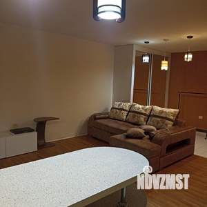 Студия квартира, на длительный срок, 35м2, 2/10 этаж