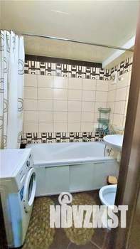 Студия квартира, посуточно, 32м2, 2/9 этаж