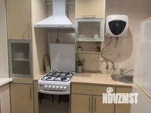 2-к квартира, посуточно, 48м2, 1/1 этаж