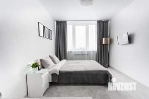 Студия квартира, посуточно, 27м2, 10/32 этаж