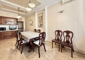 3-к квартира, на длительный срок, 126м2, 9/17 этаж