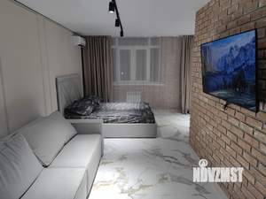 Студия квартира, посуточно, 33м2, 6/19 этаж