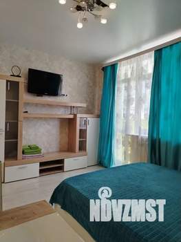1-к квартира, посуточно, 35м2, 2/24 этаж
