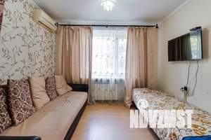 1-к квартира, посуточно, 40м2, 1/9 этаж