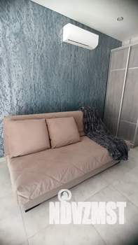 Студия квартира, посуточно, 20м2, 1/1 этаж