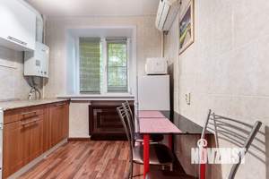 1-к квартира, посуточно, 35м2, 1/5 этаж
