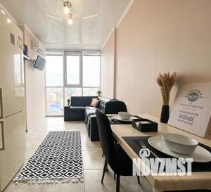 1-к квартира, посуточно, 49м2, 13/18 этаж