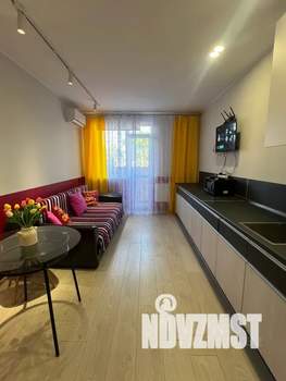 1-к квартира, посуточно, 30м2, 4/20 этаж