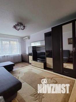 2-к квартира, посуточно, 57м2, 1/1 этаж