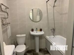 Студия квартира, посуточно, 30м2, 13/24 этаж