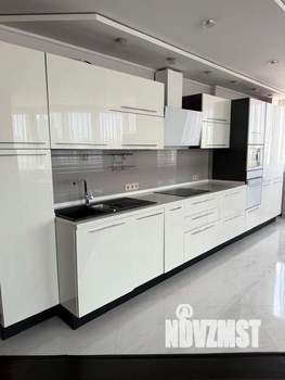 3-к квартира, на длительный срок, 98м2, 8/18 этаж