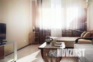 2-к квартира, посуточно, 70м2, 13/19 этаж