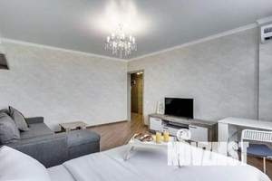 1-к квартира, посуточно, 40м2, 16/24 этаж