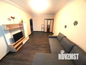 1-к квартира, посуточно, 56м2, 7/10 этаж