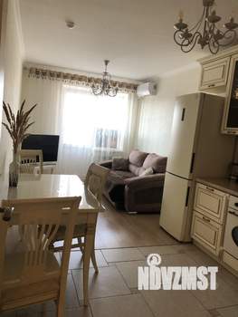 Студия квартира, посуточно, 50м2, 3/10 этаж