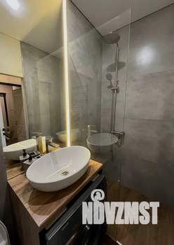 Студия квартира, посуточно, 30м2, 25/25 этаж