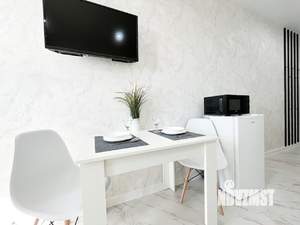 Студия квартира, посуточно, 25м2, 18/25 этаж