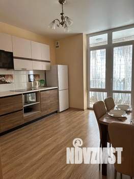 2-к квартира, посуточно, 56м2, 3/21 этаж
