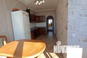 1-к квартира, посуточно, 33м2, 13/13 этаж