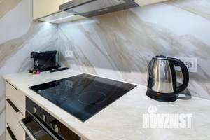 1-к квартира, посуточно, 47м2, 1/1 этаж