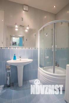 1-к квартира, посуточно, 55м2, 1/1 этаж