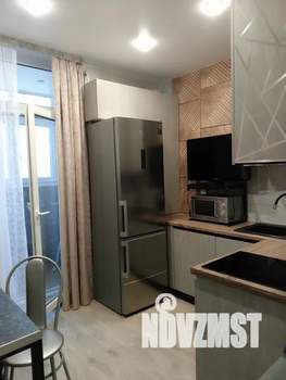1-к квартира, посуточно, 33м2, 3/9 этаж