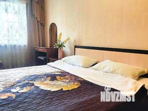 2-к квартира, посуточно, 44м2, 1/1 этаж