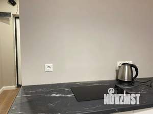 Студия квартира, посуточно, 23м2, 13/25 этаж