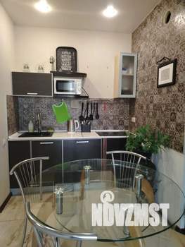 2-к квартира, посуточно, 47м2, 18/24 этаж