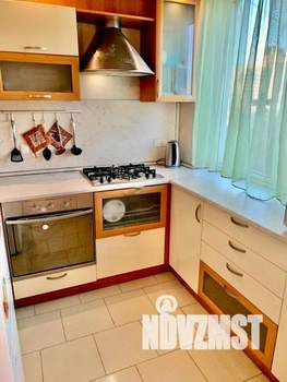 1-к квартира, посуточно, 80м2, 1/1 этаж