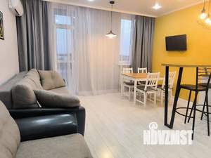 1-к квартира, посуточно, 42м2, 8/25 этаж