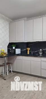 Студия квартира, посуточно, 33м2, 15/24 этаж