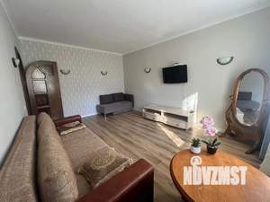 2-к квартира, посуточно, 45м2, 1/3 этаж