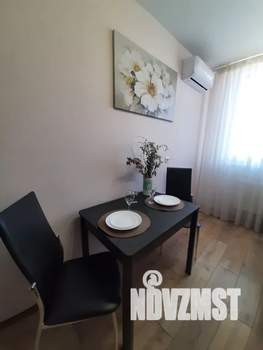 1-к квартира, посуточно, 35м2, 21/24 этаж