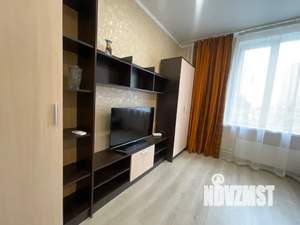 1-к квартира, посуточно, 38м2, 1/18 этаж