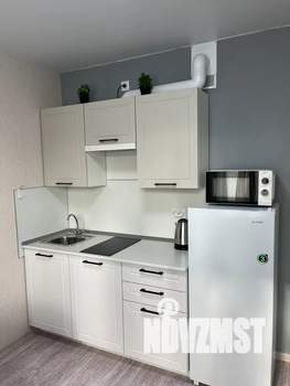 Студия квартира, посуточно, 30м2, 1/18 этаж